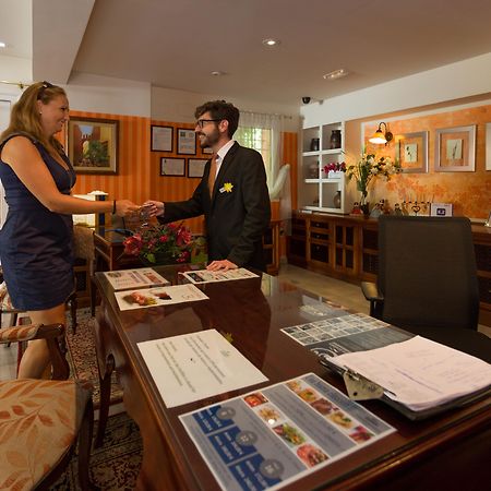 Apartamentos Soho Boutique Vistahermosa 圣玛丽亚港 外观 照片
