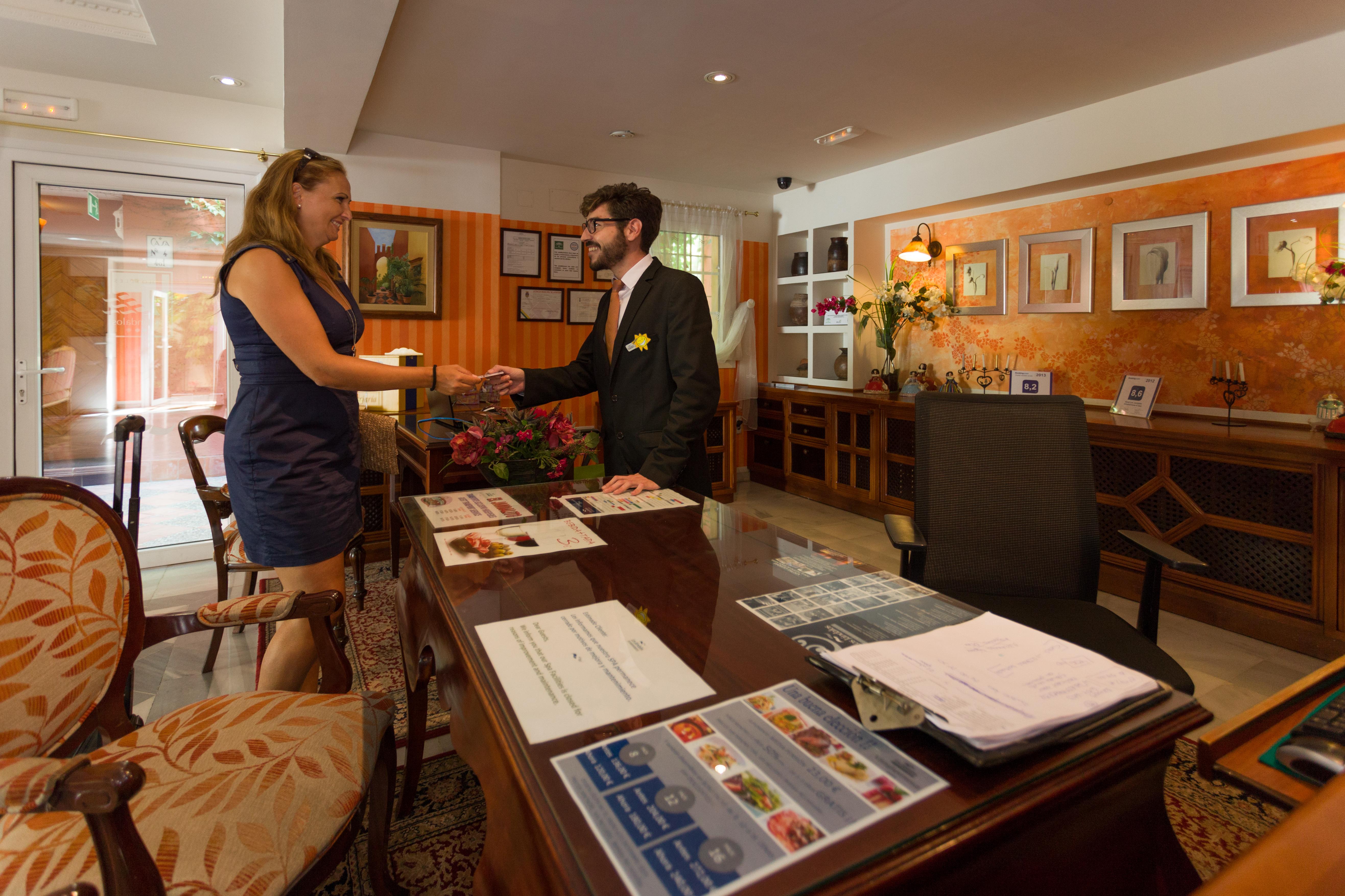 Apartamentos Soho Boutique Vistahermosa 圣玛丽亚港 外观 照片